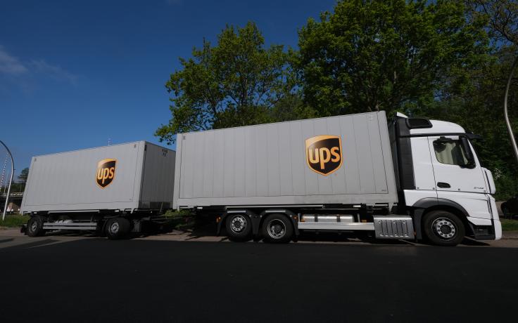 ups-delivering-sustainable-logistics-and-smart-recharging-iru